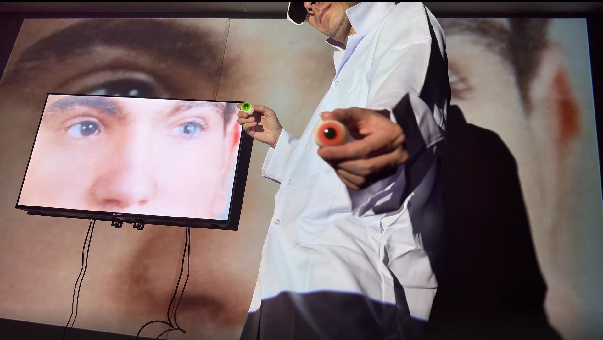 doctor josef mengele eye experiment change blue brown 1