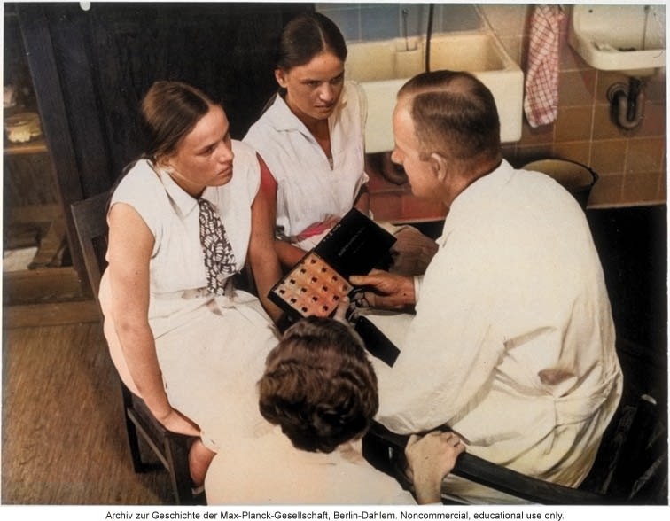 doctor-josef-mengele-twin-research-otmar-von-verscheur-experiment doctor josef mengele twin research otmar von verscheur